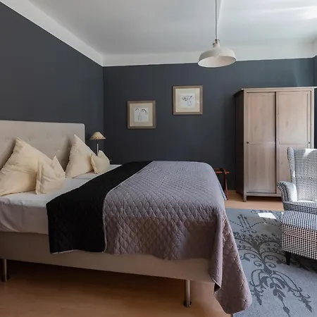 Gaestehaus Zum Baer Apartamento *